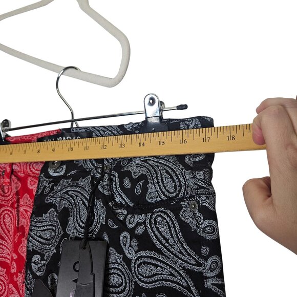 Valabasas Mens Paisley Print Slim Fit Pants 32 Red & Black Split Bandana Stretch - Picture 7 of 12